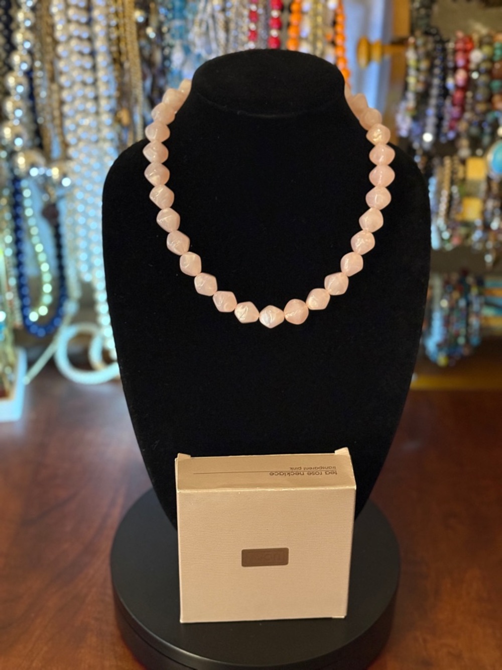 Avon Tea Rose Transparent Pink Necklace in the Original Box - Picture 6 of 10
